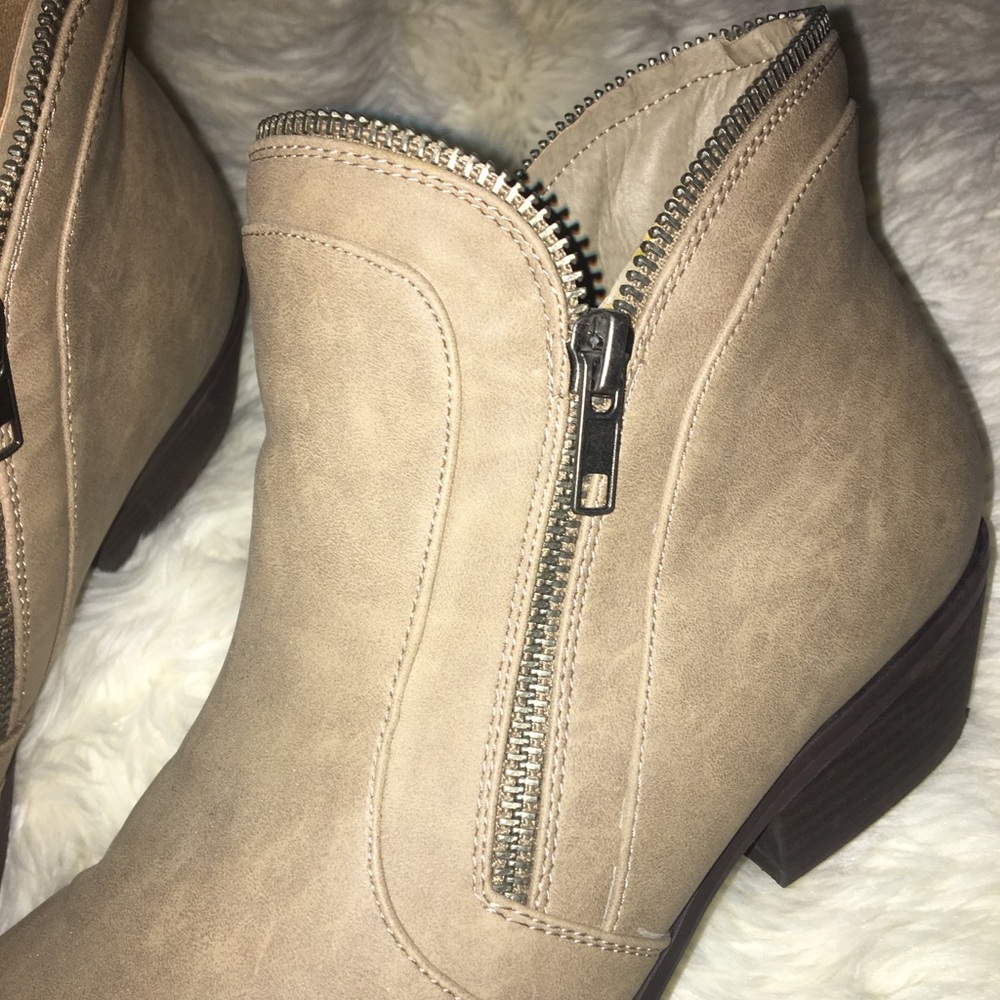 Zippered booties - Picture 3 of 5